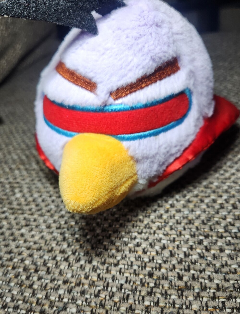 Angry Birds Space Purple Lazer Chuck 5-Inch Plush Retired